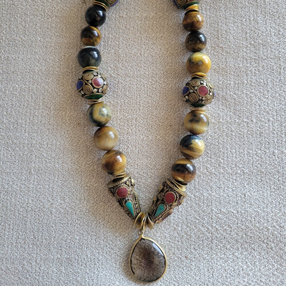 ONE-OF-A-KIND ARTISAN-MADE LARGE-BEAD AND ENAMELLED BRASS NECKLACE